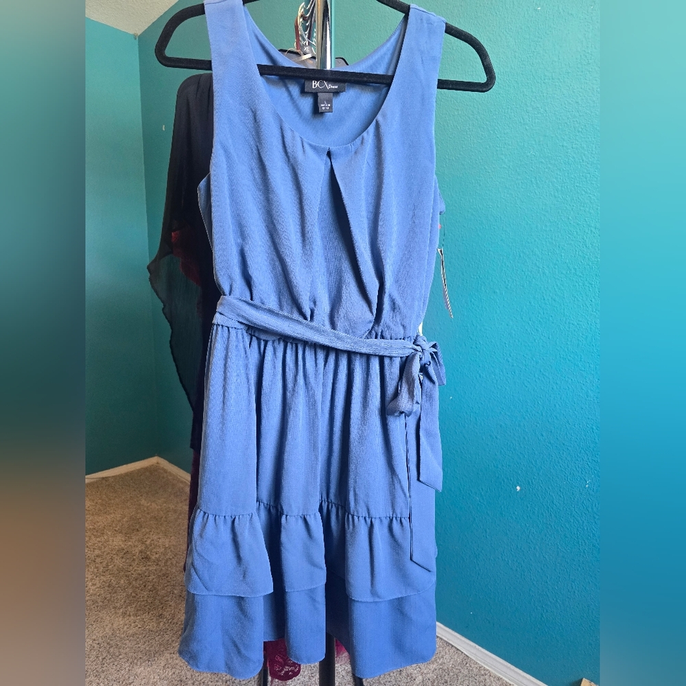 Blue Sleeveless Sundress with Ruffled Midi Design